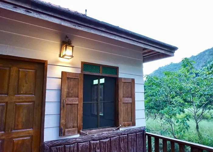 Lanna House บ้านลานนา เชียงดาว
